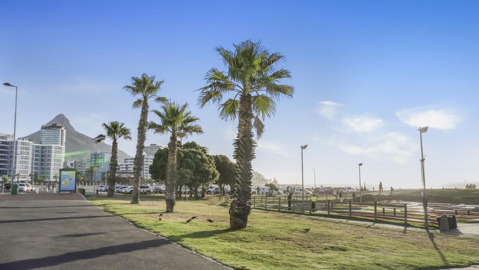 Apartment Beachfront Bliss Mouille Point